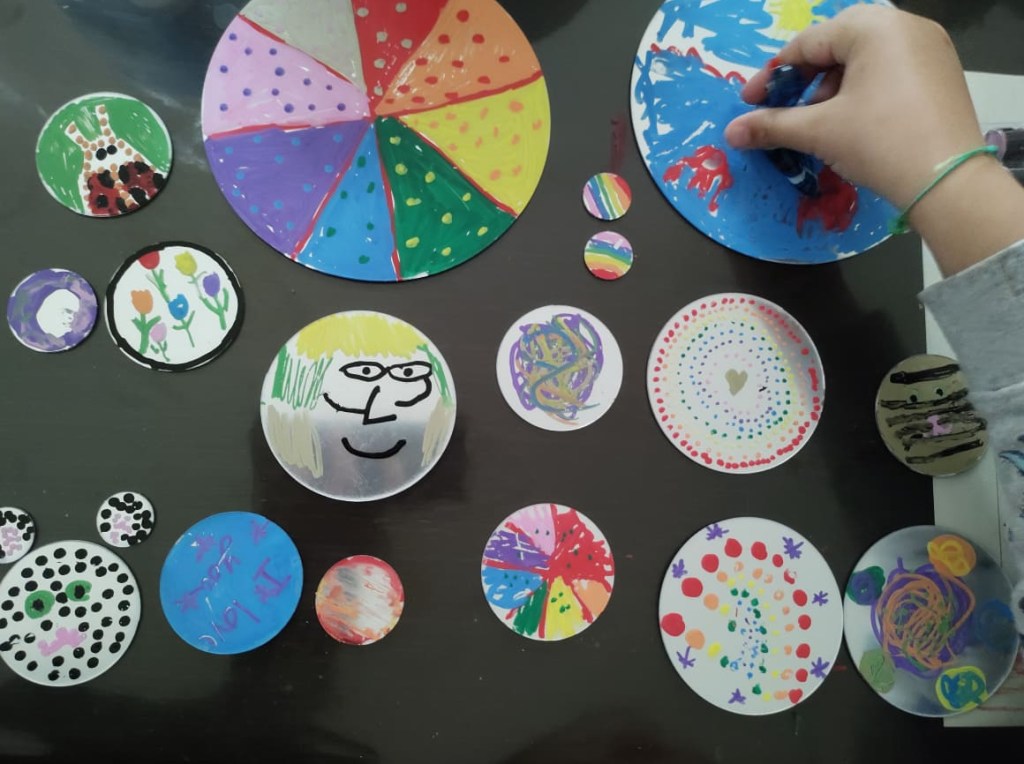 Yayoi Kusama laboratorio arte bambini